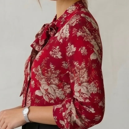 Elegant upper garment